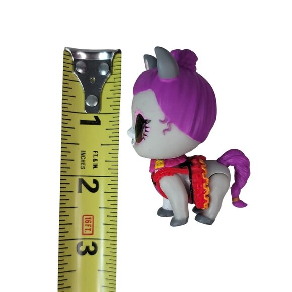 LOL Surprise Pet Spooky Club Bonita Burrito Mule 7 Pieces Outfit Accessories MGA - Picture 8 of 8